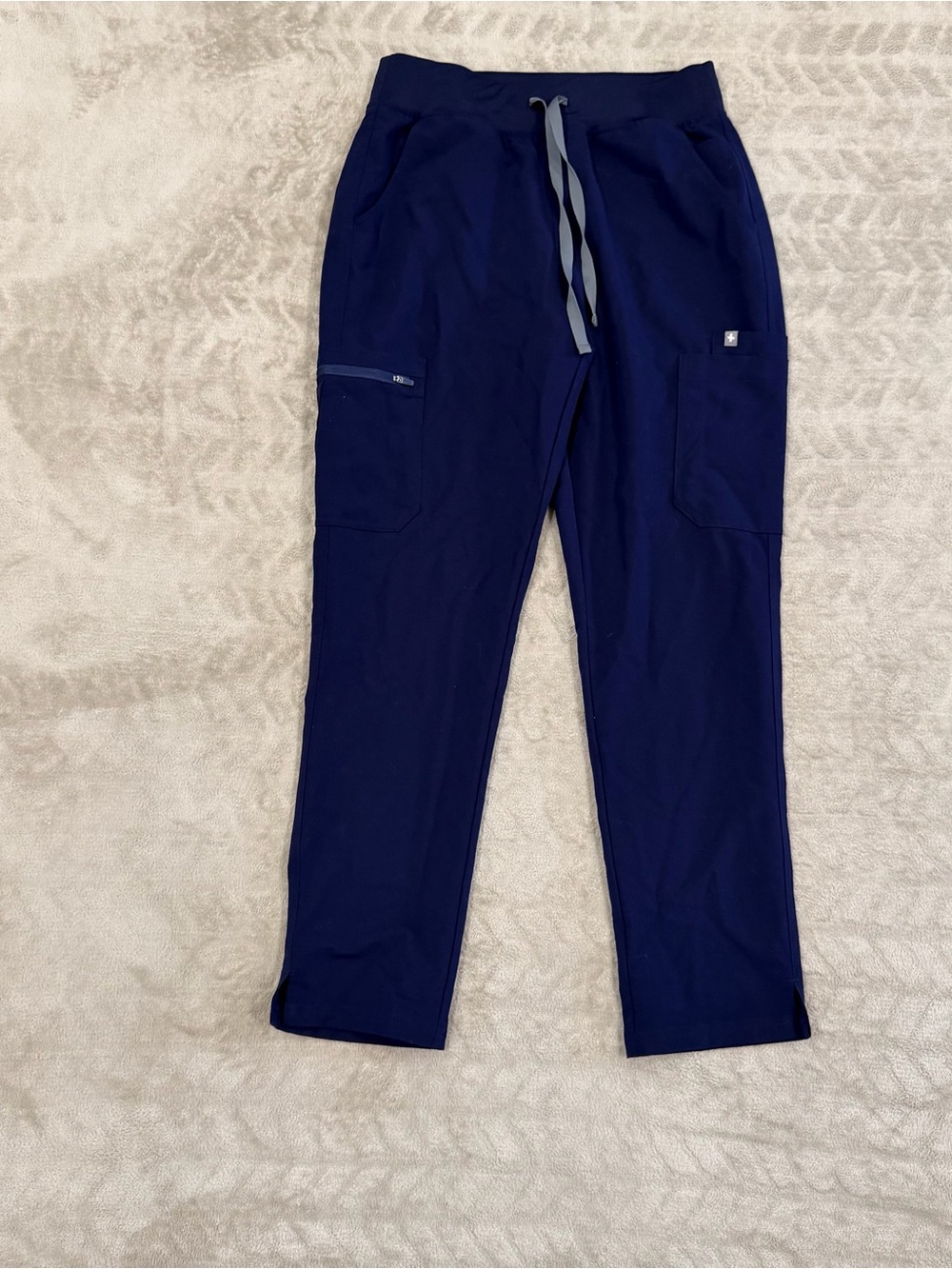 FIGS Navy Blue Yola Skinny Scrubs Pants Medical Nursing Uniform Size Medium M